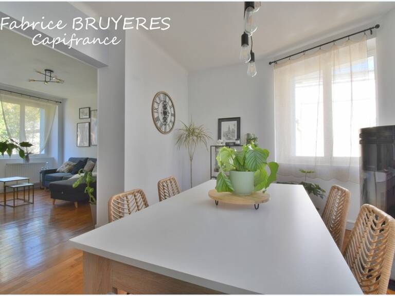 Maison à vendre 7 pièces USSEL (19) — photo 1