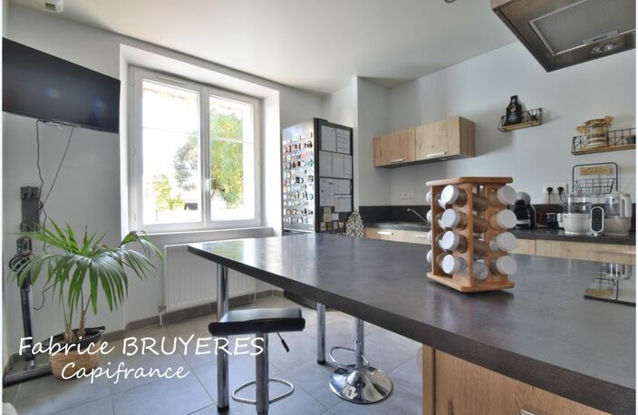 Maison à vendre 7 pièces USSEL (19) — photo 2