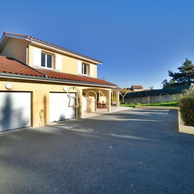 Maison 5 pièces 600000 €