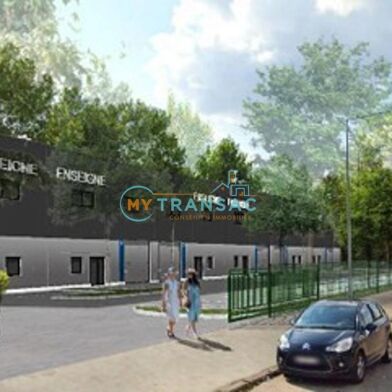 Local industriel  884520 €