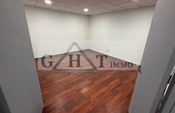ARGENTEUIL - Local d’activité de 380 m² A LOUER — photo 4