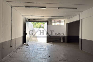 Local industriel  2990 €