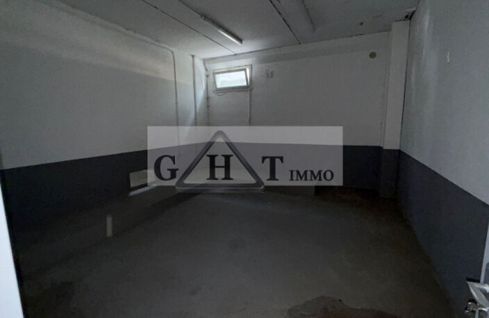 À LOUER – LOCAL D’ACTIVITÉ / STOCKAGE –250M² -  AULNAY PARIS NORD — photo 2