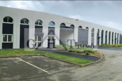 Local industriel  5564 €