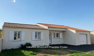 Maison 4 Pièces 114 m² à vendre à Saint-Jean-de-Liversay (17170)