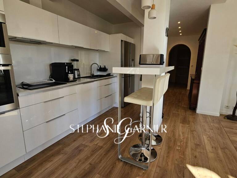 Maison familiale, 3 logements, garage, atelier et jardin ! — photo 1