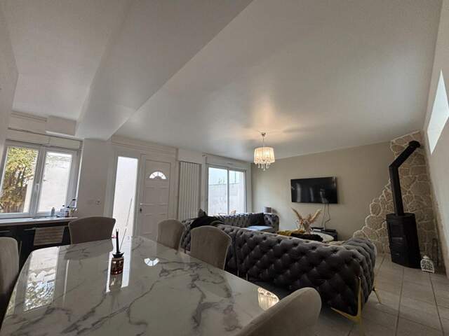 EXCLUSIVITÉ : Maison Rénovée 74 m² à Bezons - JARDIN/TERRASSE 90 M² & CALME ABSOLU — photo du bien