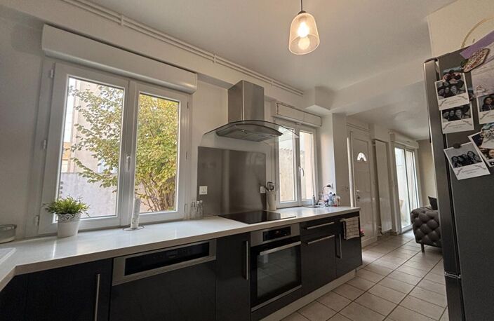 EXCLUSIVITÉ : Maison Rénovée 74 m² à Bezons - JARDIN/TERRASSE 90 M² & CALME ABSOLU — photo 2