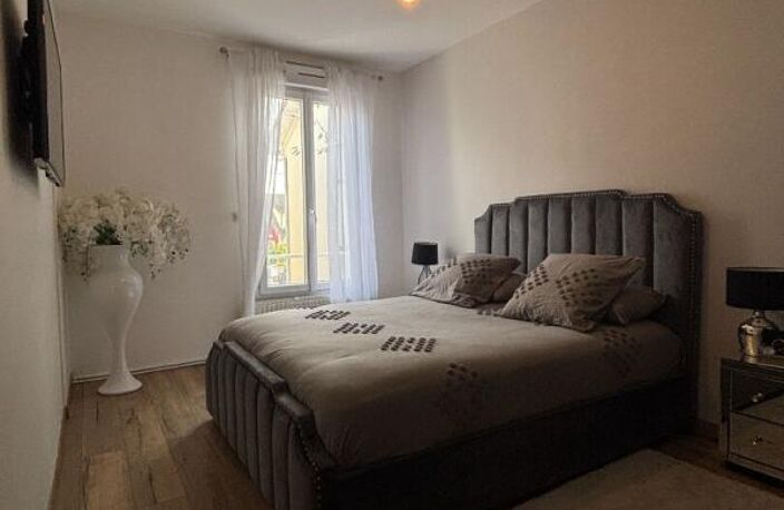EXCLUSIVITÉ : Maison Rénovée 74 m² à Bezons - JARDIN/TERRASSE 90 M² & CALME ABSOLU — photo 4