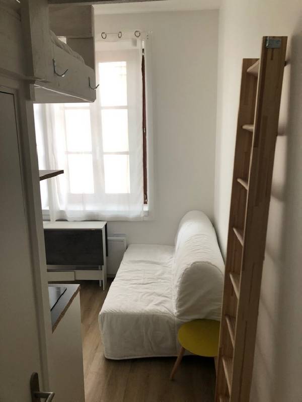 Location Studio 18 m² à La Mulatière 490 ¤ CC /mois