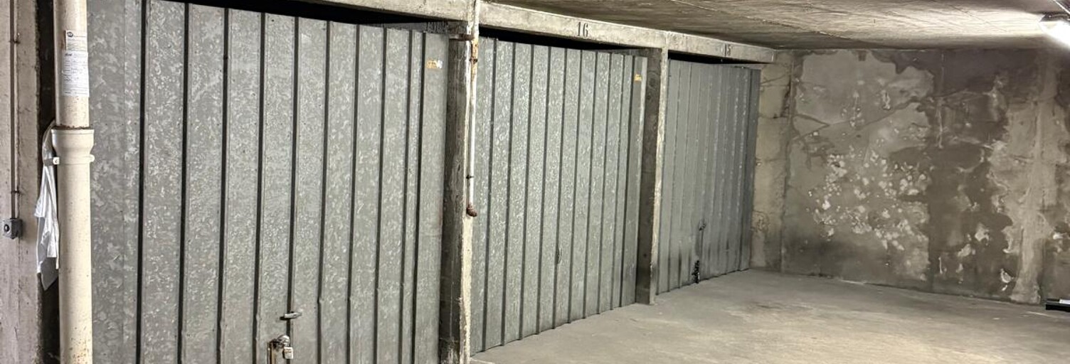 Garage   m² à louer à Charenton-le-Pont (94220)