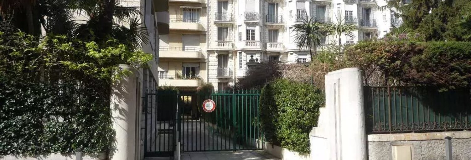 Appartement 2 Pièces 53 m² à louer à Nice (06000)