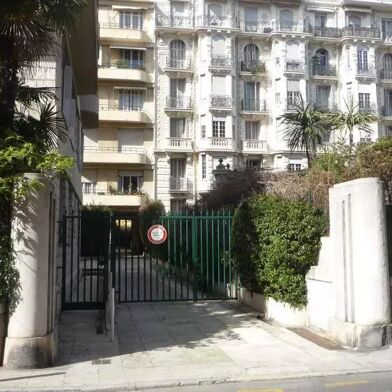 Appartement 2 pièces 941 €