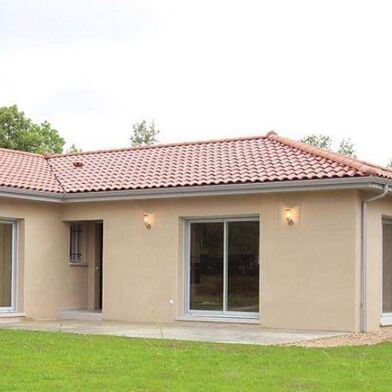 Maison 4 pièces 990 €