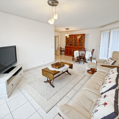 Appartement 4 pièces 272000 €