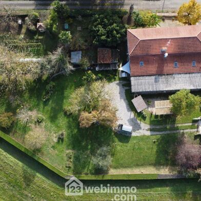 Maison 8 pièces 271500 €