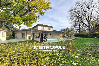 Maison 6 pièces 896000 €