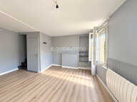 Immeuble de rapport - Hyper centre de Malaunay - Appartement et local commercial — photo 4