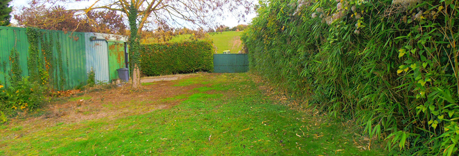 Local industriel  105 m² à louer à Pontpoint (60700)