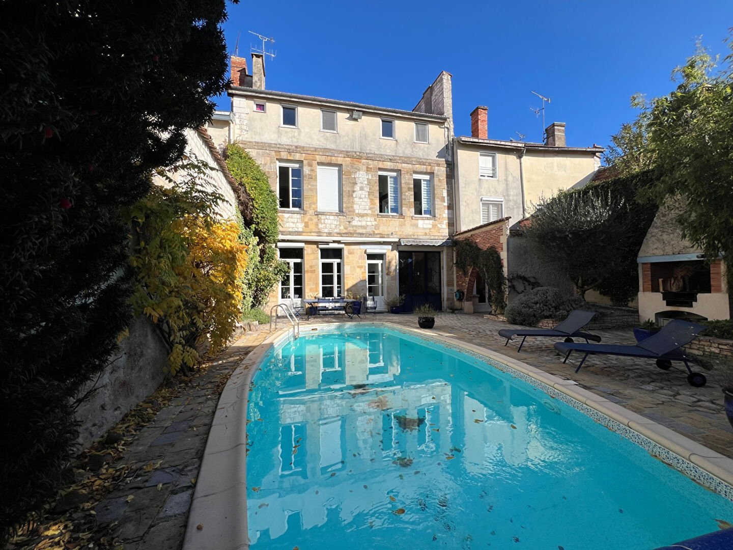 Villa / Maison  T15 à vendre Châlons-en-Champagne 51000