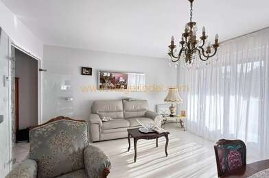 Appartement 3 pièces 245000 €