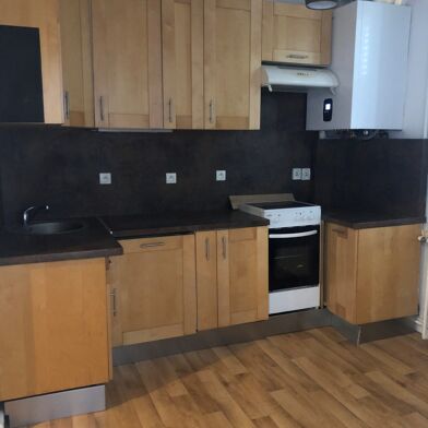 Maison 3 pièces 630 €