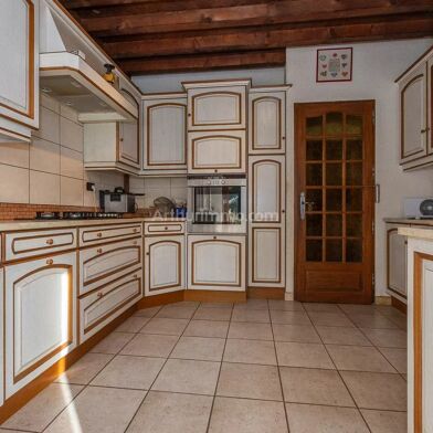 Maison 9 pièces 490000 €