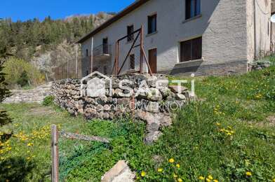 Maison 7 pièces 320000 €