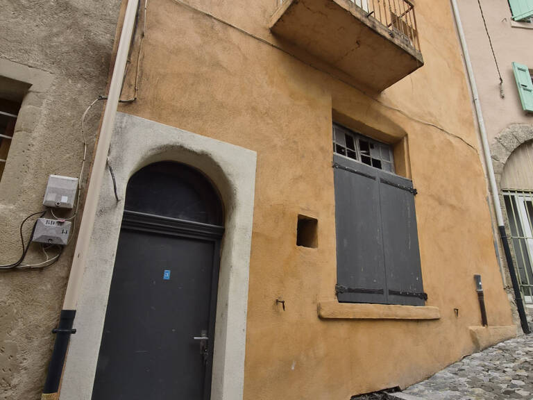 Bel opportunité immeuble de 110m2, centre historique de Roma — photo 1