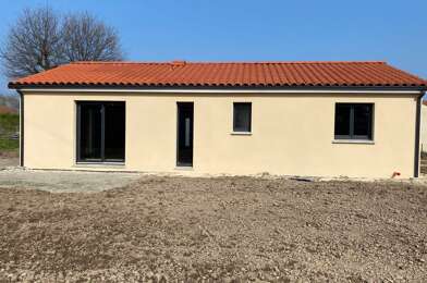 Maison 4 pièces 900 €