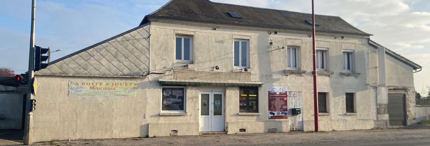 Immeuble  332 m² à vendre à Sainte-Colombe-la-Commanderie (27110)