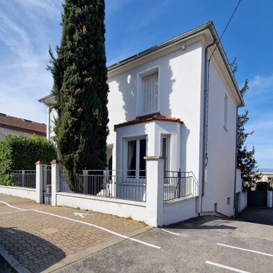 Maison  345800 €