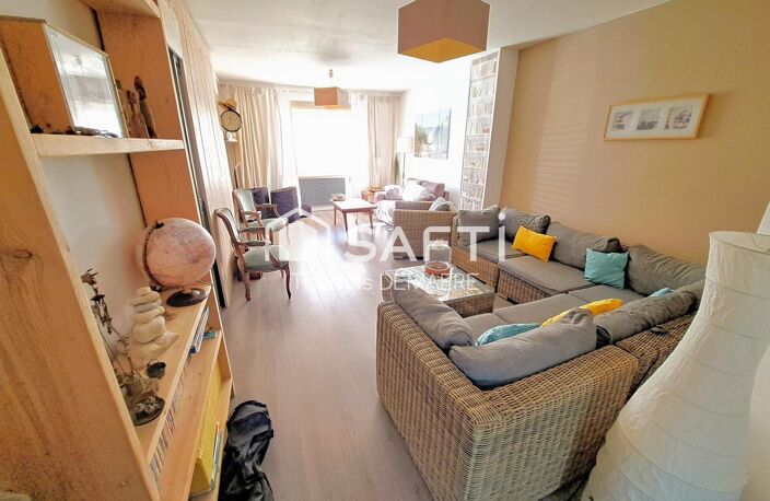 Maison de charme rénovée avec grand jardin arboré au cœur d'Ozillac — photo 2