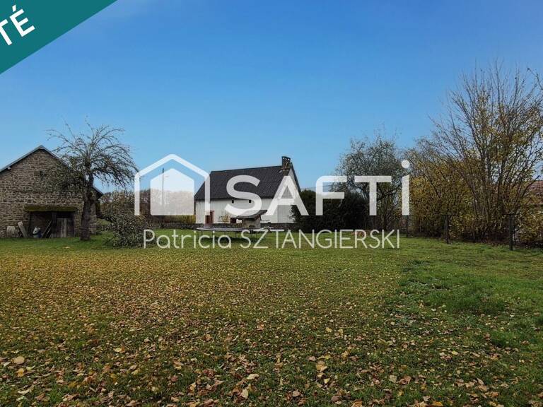 Maison en pierres au calme avec garage et terrain clos. — photo 1