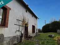 Maison en pierres au calme avec garage et terrain clos. — photo 3