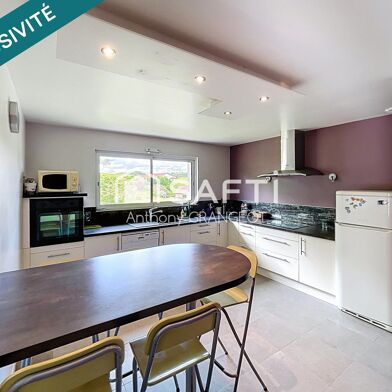 Maison 6 pièces 240000 €