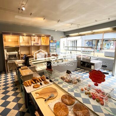 Immeuble  194000 €