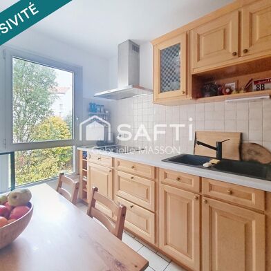 Appartement 4 pièces 530000 €