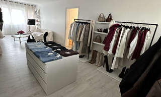 Bureau  84 m² à louer à Angers (49000)