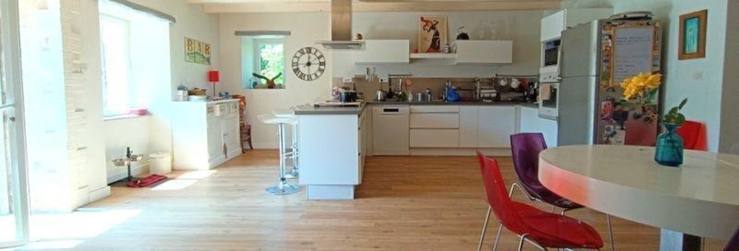 Maison 7 Pièces 219 m² à vendre à Aubigny-Les Clouzeaux (85430)