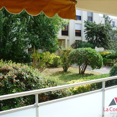 Appartement 3 pièces 240000 €