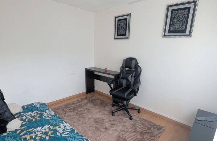 VENDU LOUÉ ! Pour investisseur, appartement 4 pièces et 64 m — photo 3