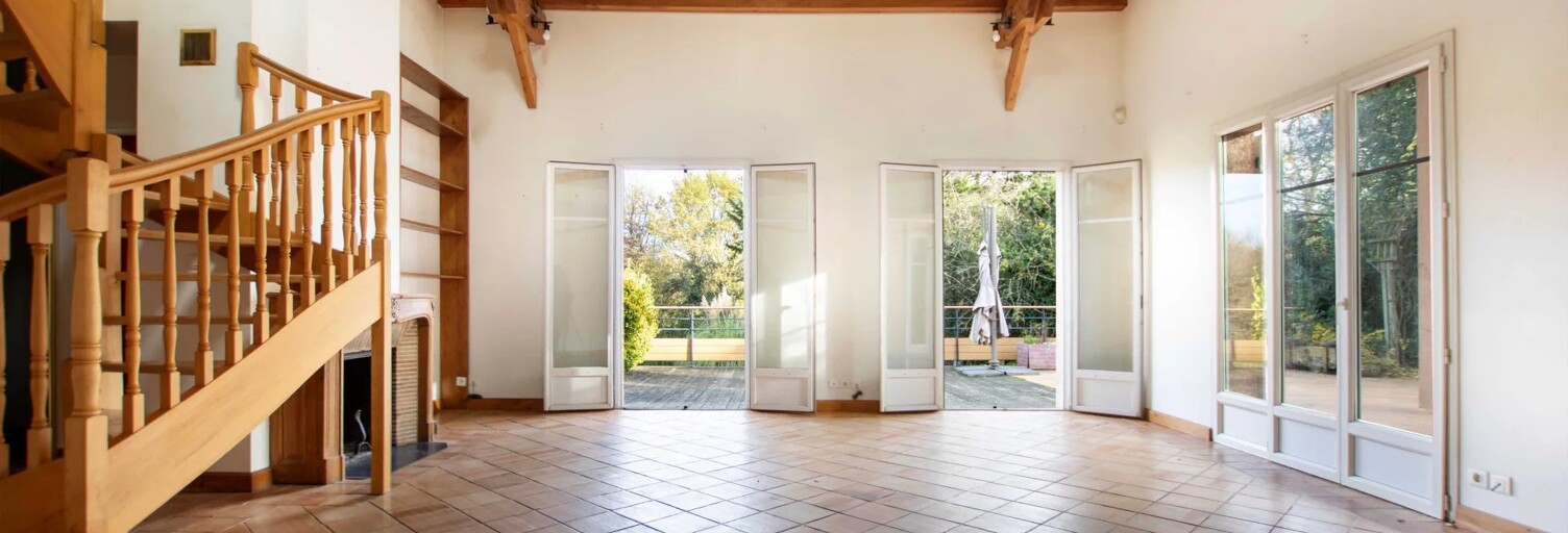 Maison 10 Pièces 228 m² à vendre à Dardilly (69570)