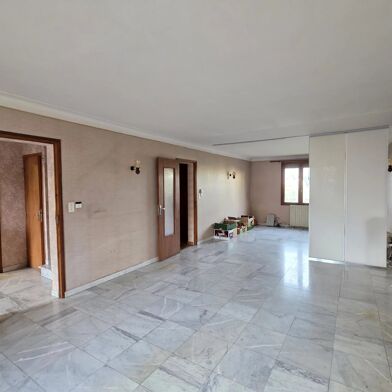 Maison 6 pièces 149990 €