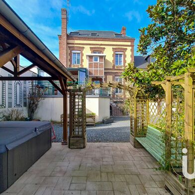 Maison 8 pièces 399000 €