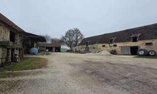 Maison 5 Pièces 800 m² à vendre à Escardes (51310)