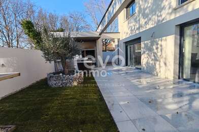 Maison 5 pièces 520000 €