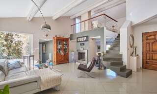 Maison 6 Pièces 220 m² à vendre à Simiane-Collongue (13109)