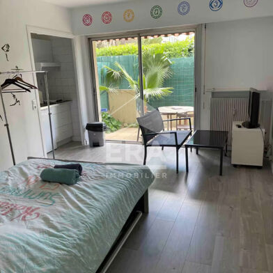 Appartement 1 pièces 210000 €