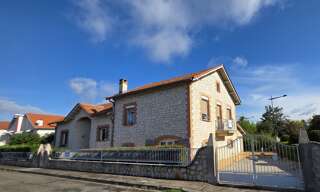 Maison 7 Pièces 199 m² à vendre à Caussade (82300)